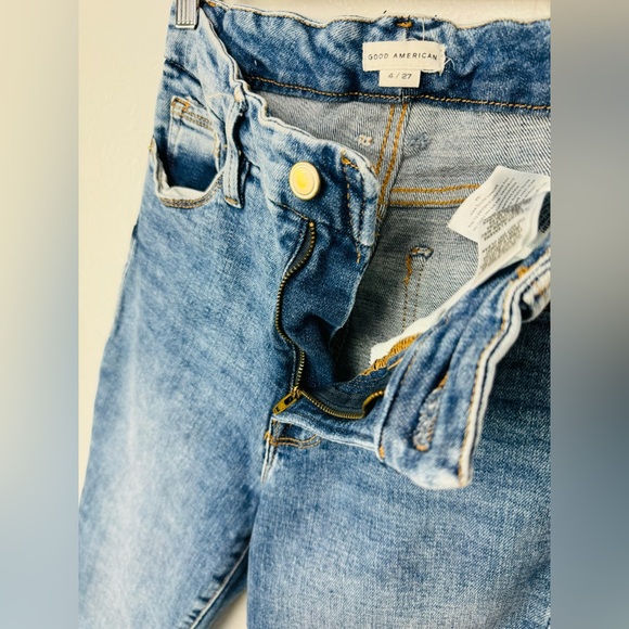 Good American Good Straight High Rise Jeans Light Wash Distressed Pocket 4 / 27 - Picture 10 of 10